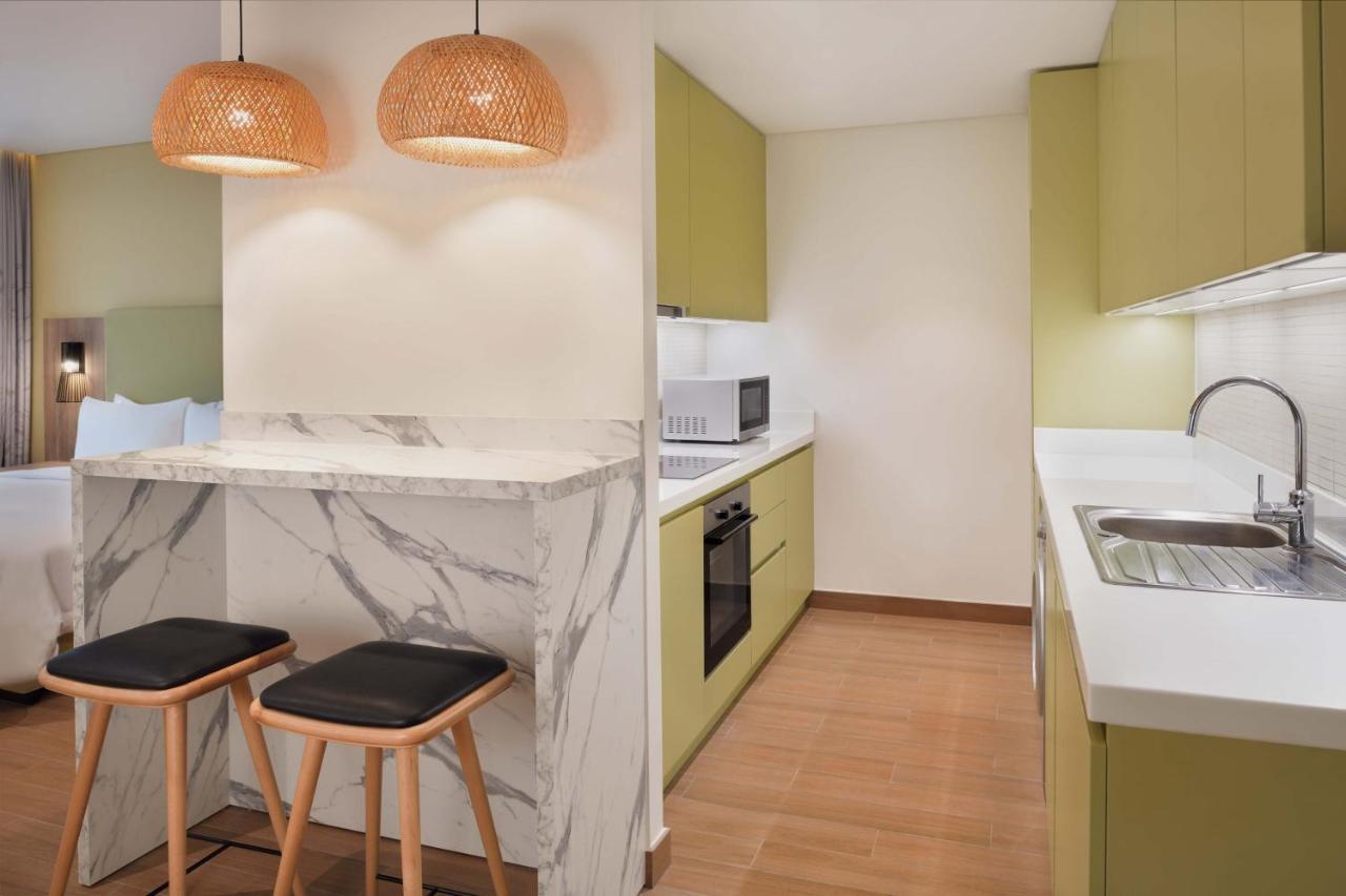 Element By Westin Center 5* الدوحة